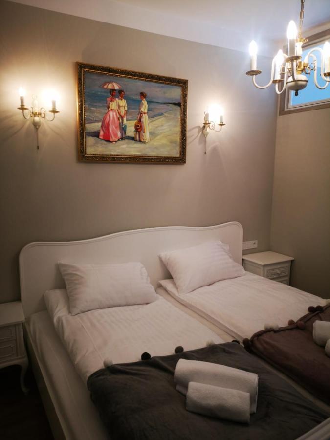 Romantyczny Apartament Happy 16 Basen & Kort Tenisowy, Ochrona 24 H - Dla Maksymalnie 6 Osob Pobierowo Eksteriør bilde