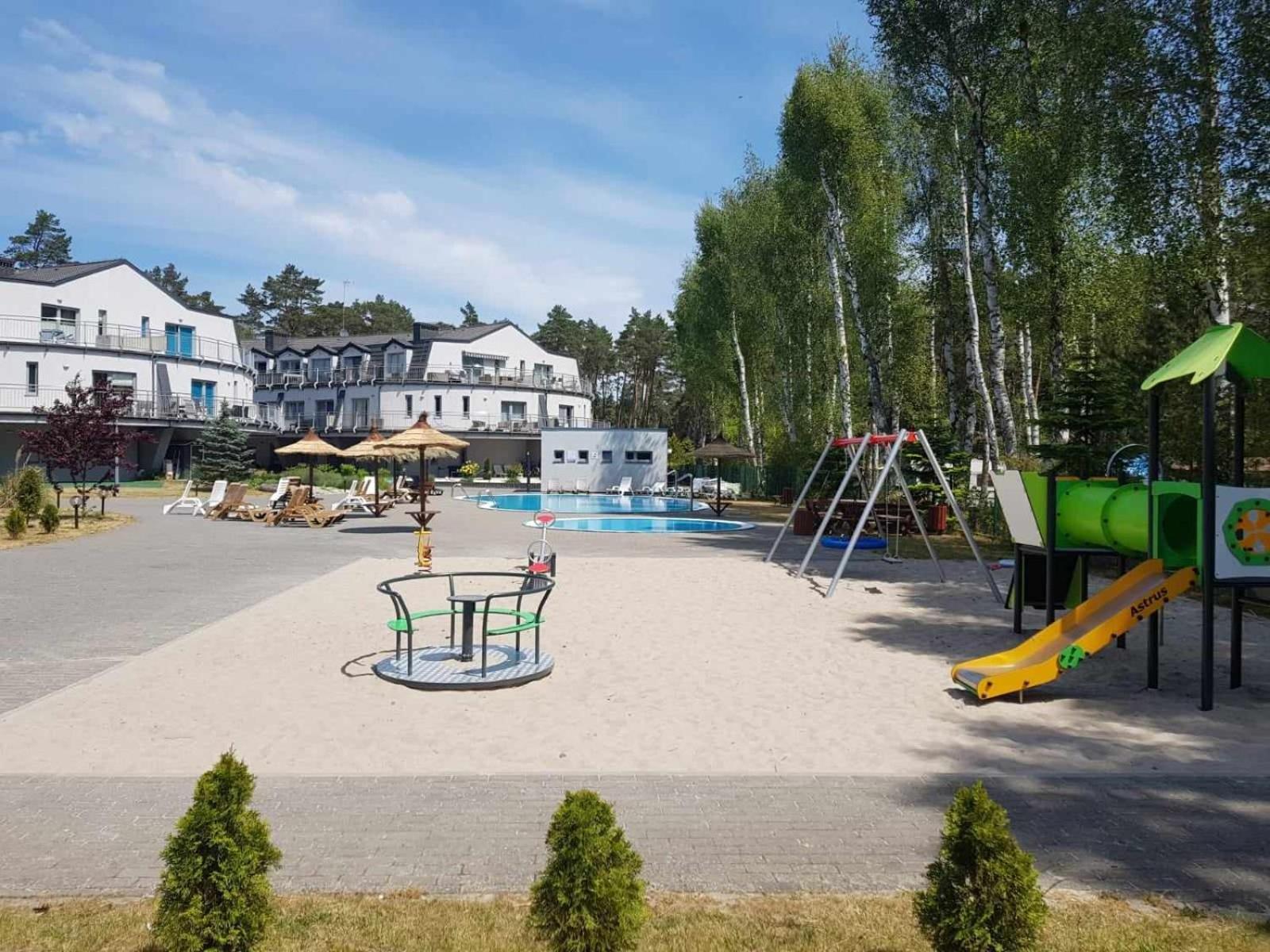 Romantyczny Apartament Happy 16 Basen & Kort Tenisowy, Ochrona 24 H - Dla Maksymalnie 6 Osob Pobierowo Eksteriør bilde